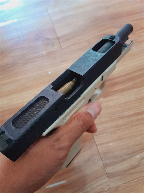 3D print Glock 17 Gen3 • made with Anet A8+・Cults