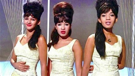 The Ronettes - Baby, I Love You (Cover 80s) - YouTube