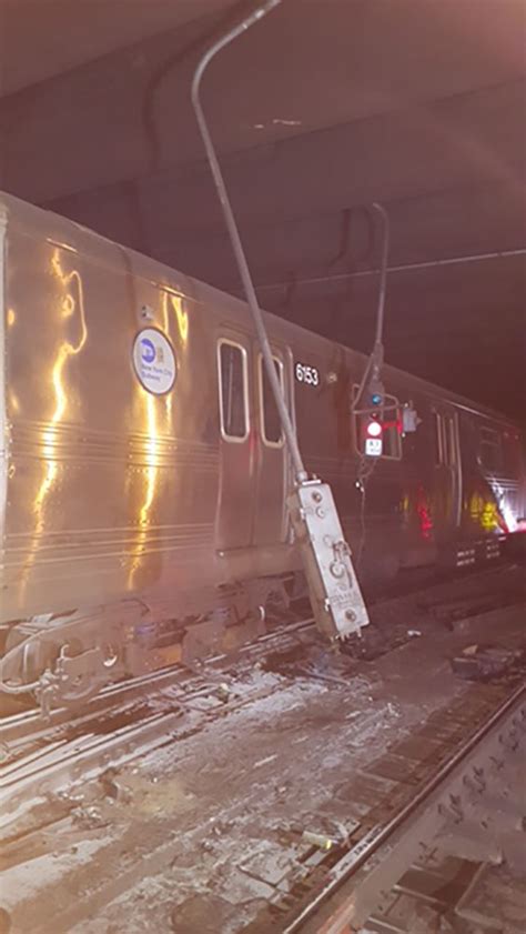 34 hurt in 'A' train subway derailment at 125th Street Station in ...