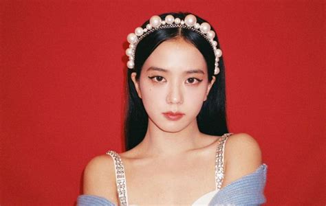 BLACKPINK's Jisoo says she'll make her solo debut this year