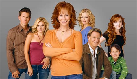 Meet The Cast Of Reba TV Show: A Deep Dive Into Characters And Behind ...