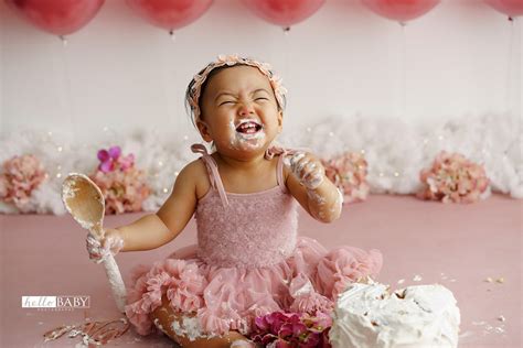 Cake Smash Photoshoot - 7 Tips to make yours a success!