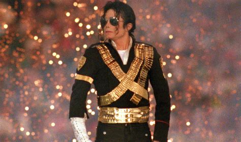 Michael Jackson's Epic Super Bowl Halftime Show in 1993 | The '90s Ruled