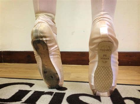 pointe shoe fitting grishko comparison - Straight To The Pointe ...