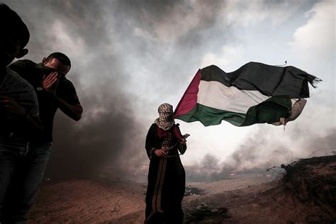 3rd Place, 'Palestinian Right of Return Protests' by Mustafa Hassona ...