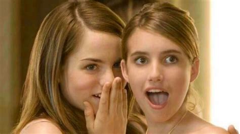 Jojo Whispering To Surprised Emma Roberts: Image Gallery (Sorted by Low ...