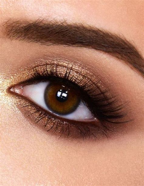 Best Eye Makeup Looks for 2021 : Bronze Eye Makeup Look | Bronze eye ...