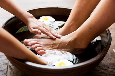 Reflexology (Foot Massage) | La Beauty Day Spa | Broadbeach