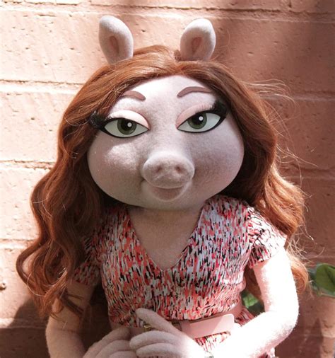 Miss Piggy Crying