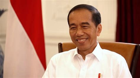 Wawancara eksklusif Presiden Joko Widodo: Pertaruhan nama di kancah ...