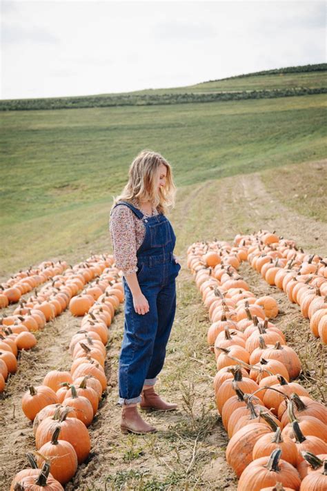 Cute Pumpkin Picking Outfits - Allyn Lewis