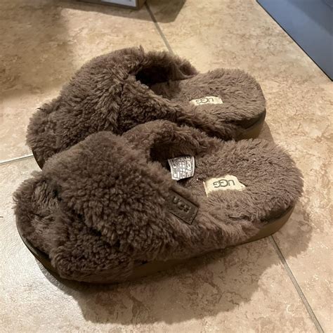 UGG size 5 slippers - Depop