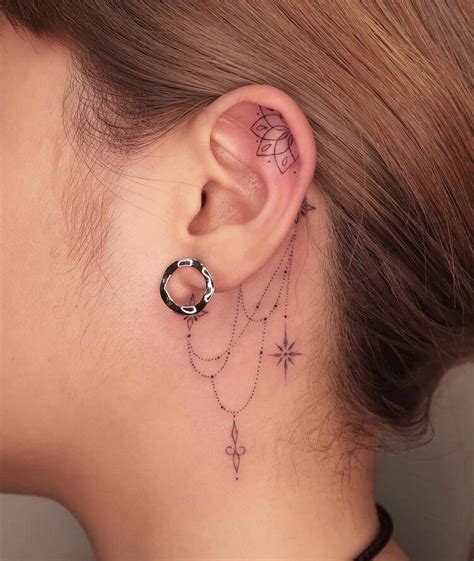 30+ Unique Behind The Ear Tattoo Ideas For Women | Øre tatoveringer ...