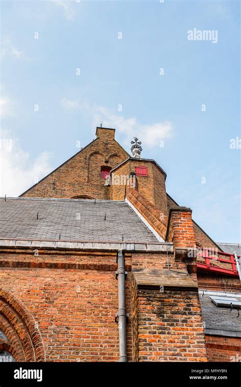 Oude Kerk, Old church, Delft, Netherlands Stock Photo - Alamy