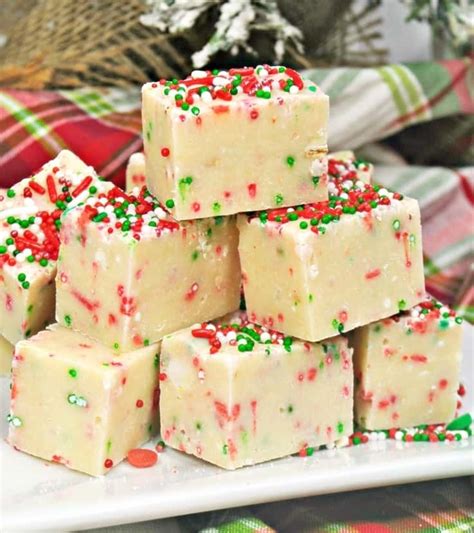 Sugar Cookie Christmas Fudge Recipe - Only 5 Ingredients!