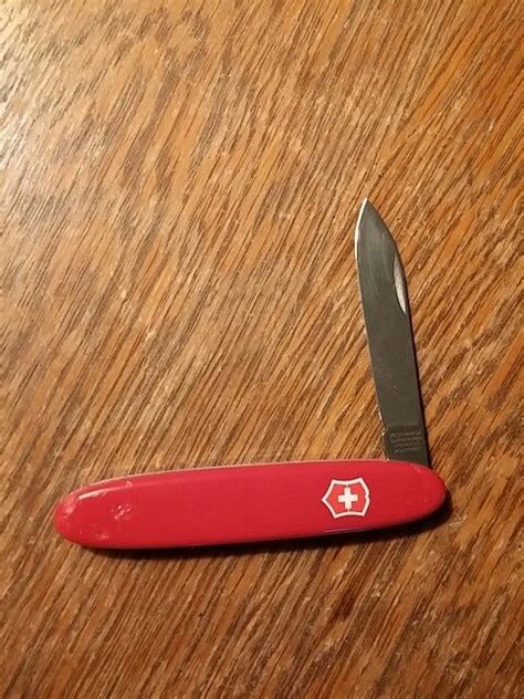 Victorinox Pen Knife | Knife, Swiss army knife, Victorinox