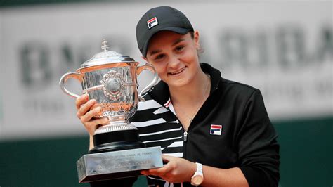 French Open 2019: Ashleigh Barty Beats Marketa in Women’s Singles Final ...