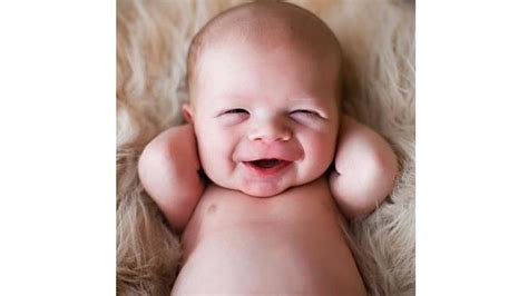 The cutest and the most adorable baby smiles. Amazing photography of ...