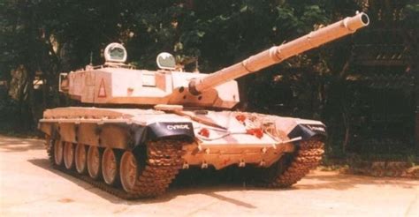 MBT EX combines the body of a T-72 with an Arjun turret : r/TankPorn