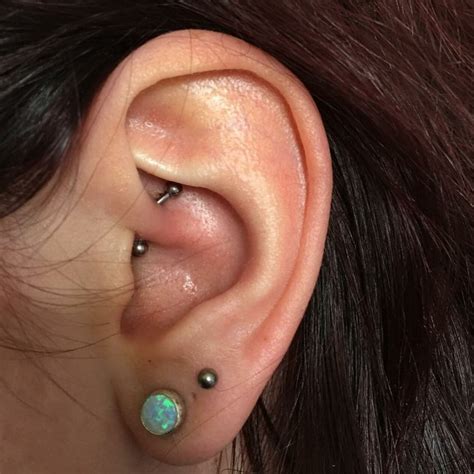 Daith Piercing [50 Ideas]: Pain Level, Healing Time, Cost, Experience ...