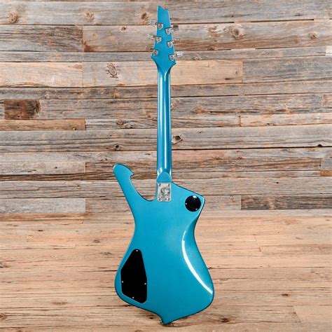 Ibanez Iceman Custom Blue 1981 – Chicago Music Exchange