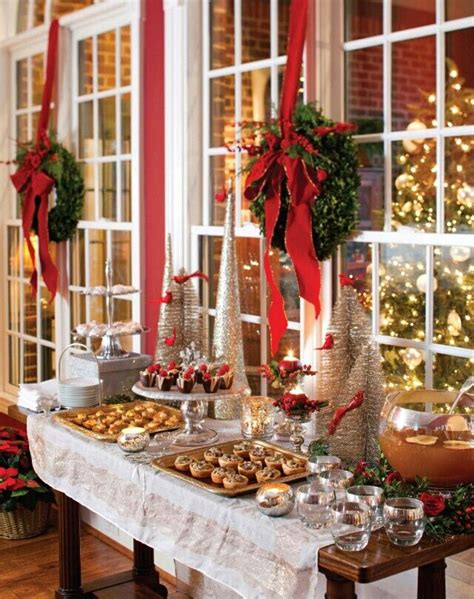 Christmas dessert table | Christmas party table, Christmas table ...