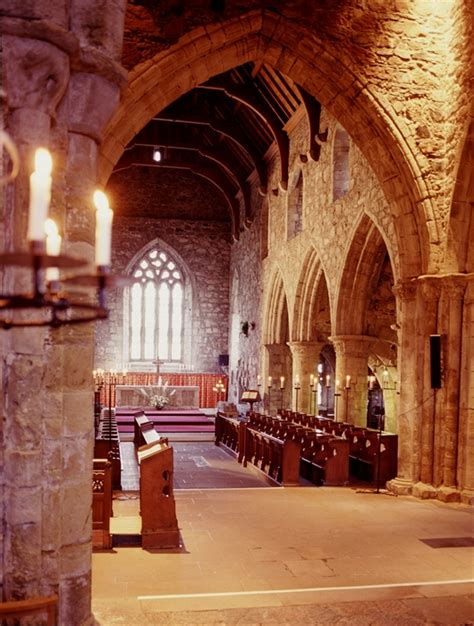 Iona Abbey and Nunnery, Isle Of Iona – Churches, Cathedrals & Abbeys ...