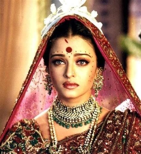 Aishwarya s best bridal looks from movies – Artofit