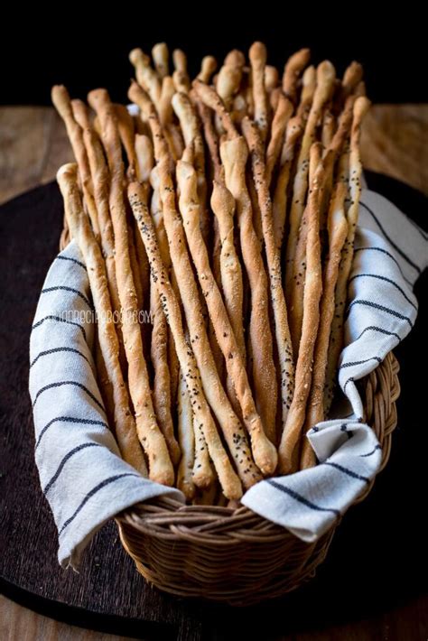 Grissini (Italian Breadsticks) : Italian Recipe Book