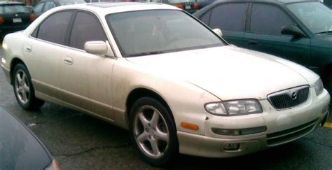 1999 Mazda Millenia - Information and photos - MOMENTcar