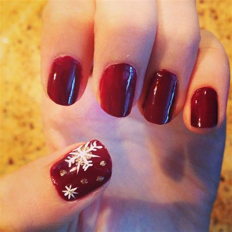 Snowflake nail art | Snowflake nails, Snowflake nail art, Nail art