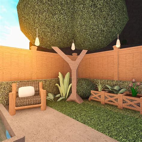 Cute Bloxburg Front Garden Ideas