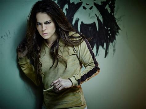 Emily Hampshire as Jennifer Goines in 12 Monkeys | Cultjer