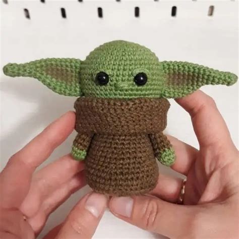 Baby Yoda Crochet Pattern – Crochet