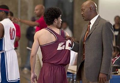 Coach Carter movie review & film summary (2005) | Roger Ebert