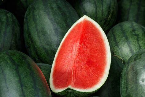 13 Watermelon Varieties (Different Types and Varieties) - ChowTray