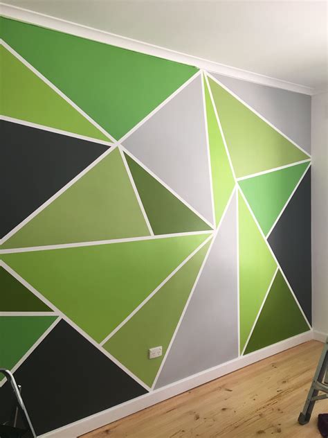 10+ Triangle Wall Paint Design – HomeDecorish