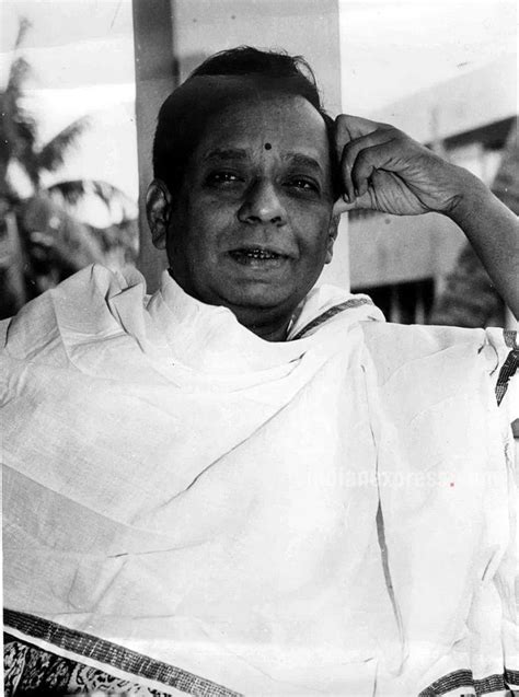 Dr. Mangalampalli Balamuralikrishna Biography - Childhood, Life History ...