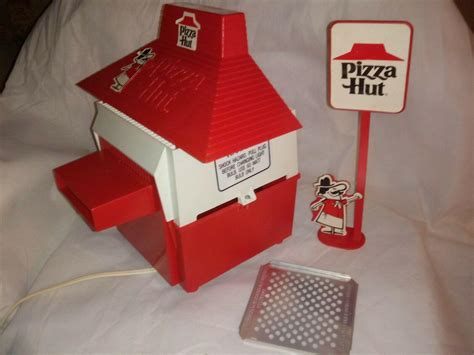 1975 Vintage PIZZA HUT Play Food Pretend Restaurant Works Toy Oven ...