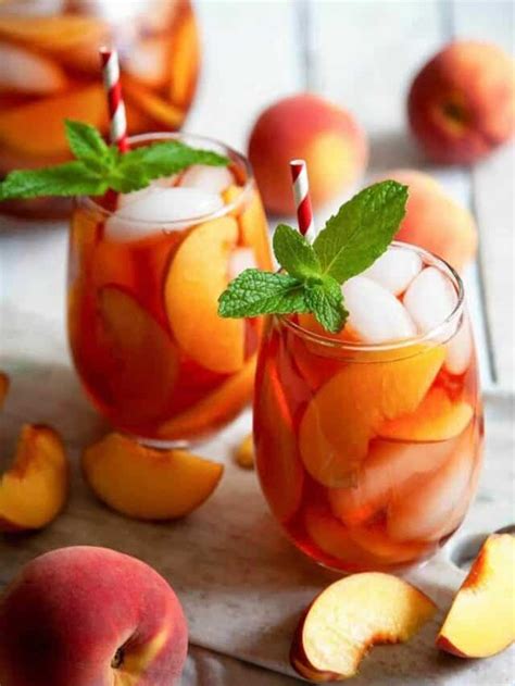 This Summer Try These 7 Refreshing Peach Drinks