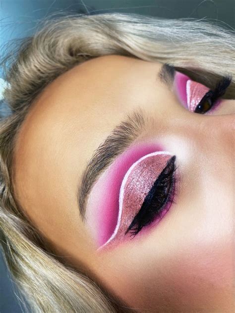 Barbie Pink Cutcrease Glitter Makeup Look Glitter Makeup Looks, Barbie ...