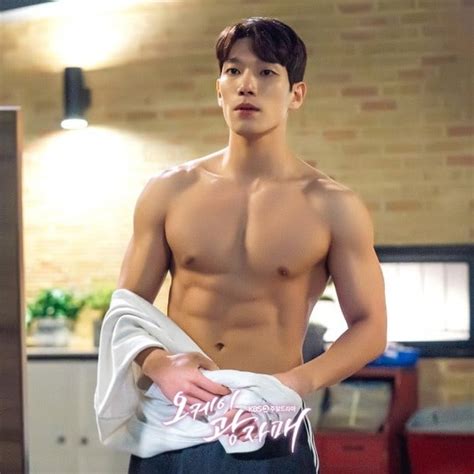 Kim Kyung Nam Shows Off His Six-Pack Abs And Buffs Up For ...