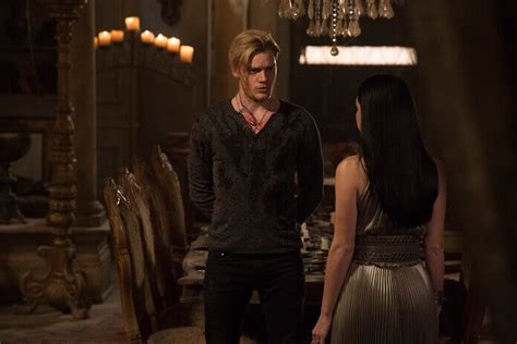 'Shadowhunters' Season 3 Mid-Season Finale Preview: Episodes 9 and 10