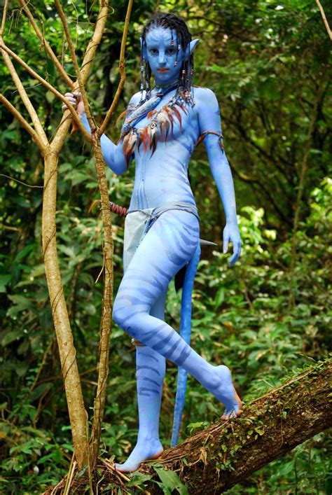 Anime Feet: Cosplay-o-ween: Neytiri (Avatar)