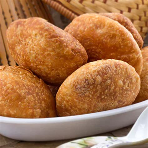 Dal Kachori (Per Pc.) - LMB Sweets