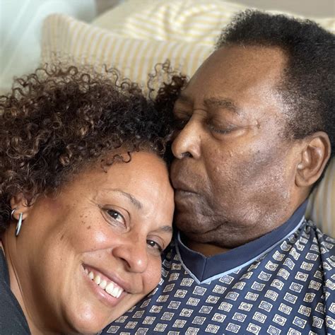 Pelé's daughter shares heartbreaking post after soccer icon's death