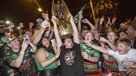 South Sydney Rabbitohs fans gather at The Juniors club Kingsford to ...