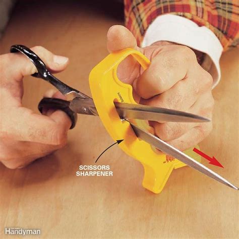 Sharpening Knives, Scissors and Tools