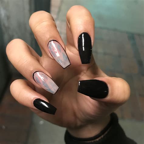 Coffin Black Acrylic Nails: The Ultimate Trending Nail Art – ADDICFASHION