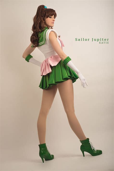 Katie George (Katie Cosplays) - Sailor Jupiter Cosplay Cosplay Anime ...